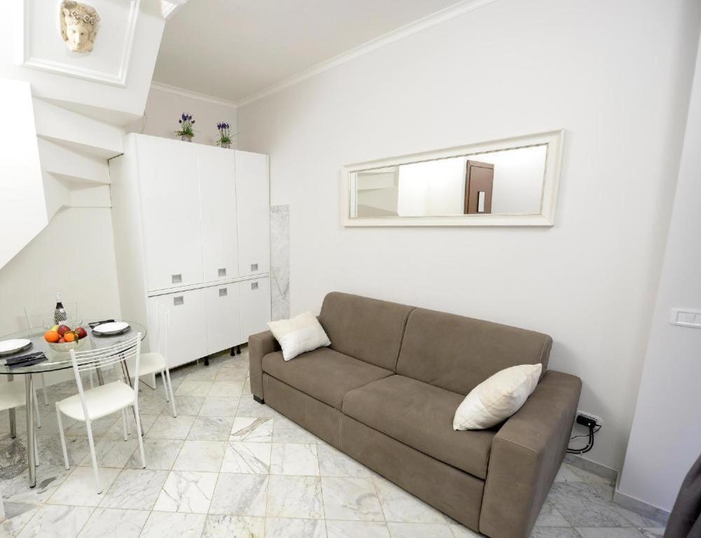 K'Alma Apartment Colosseo - Leopardi 로마 외부 사진